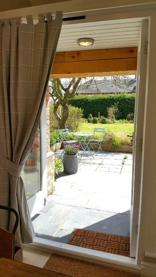 The Dorm Bed And Breakfast Eccleshall Extérieur photo